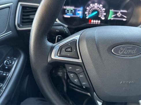 Used 2016 Ford Edge SEL w/ Equipment Group 201A AWD/4WD image 26