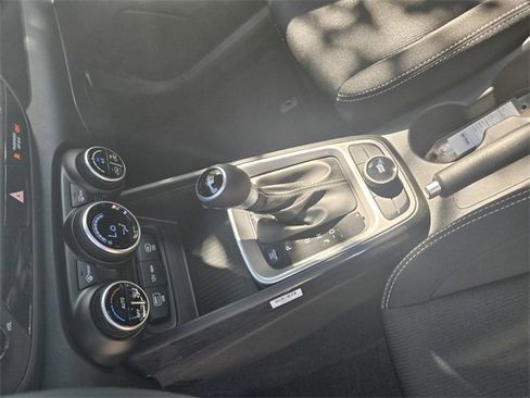 New 2025 Hyundai Venue SEL image 15