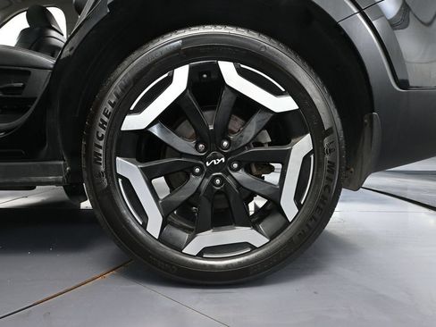 Used 2023 Kia Telluride EX X-Line AWD/4WD image 11