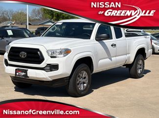 Used 2020 Toyota Tacoma SR video 1