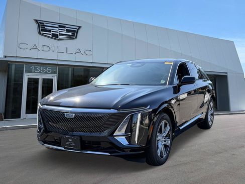 Used 2024 Cadillac Lyriq Tech RWD image 1