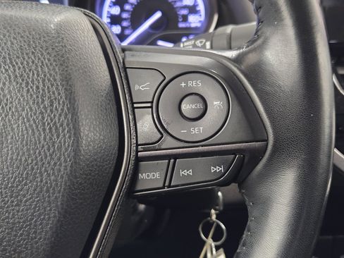 Used 2021 Toyota Camry SE FWD image 28