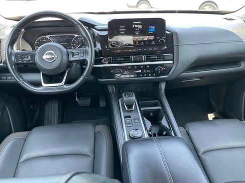Certified 2023 Nissan Pathfinder SL w/ SL Premium Package AWD/4WD image 12