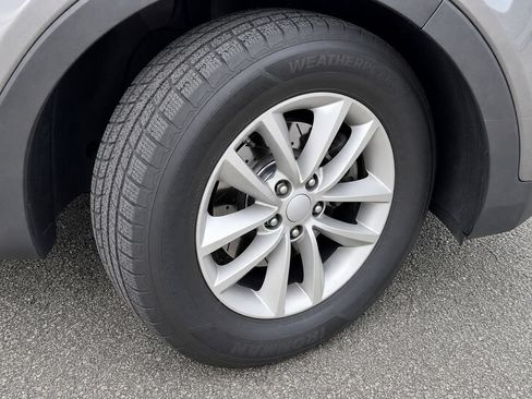 Used 2017 Kia Sorento FWD w/ LX Convenience Package image 7