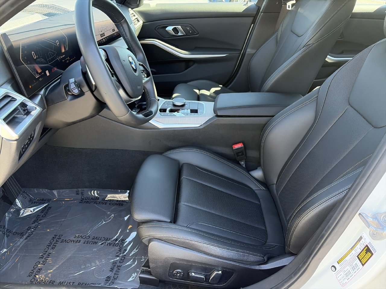 Used 2025 BMW 330i Sedan RWD image 17