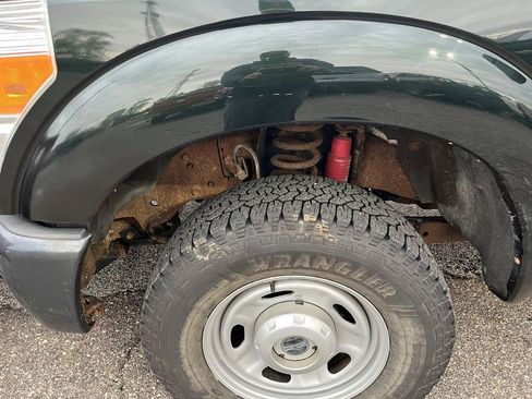 Used 2015 Ford F250 XL AWD/4WD image 13