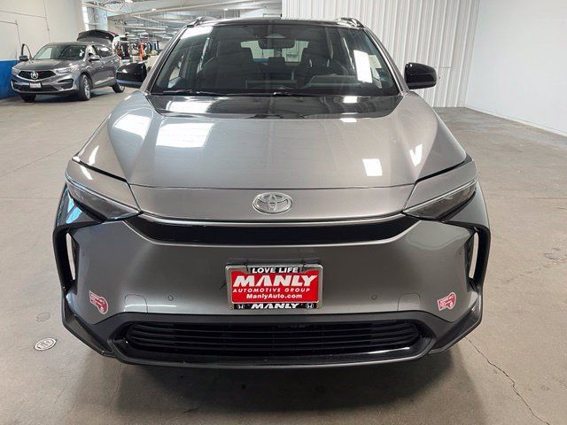 Used 2023 Toyota bZ4X AWD image 8