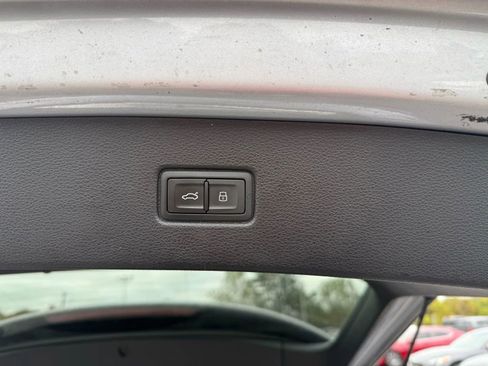 Used 2020 Audi Q7 3.0T Premium Plus w/ Premium Plus Package image 31