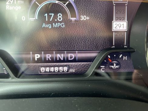 Used 2021 RAM 1500 Limited w/ Body Color Bumper Group AWD/4WD image 6