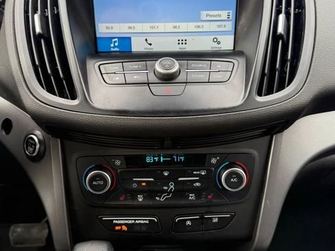 Used 2019 Ford Escape SE AWD/4WD image 26