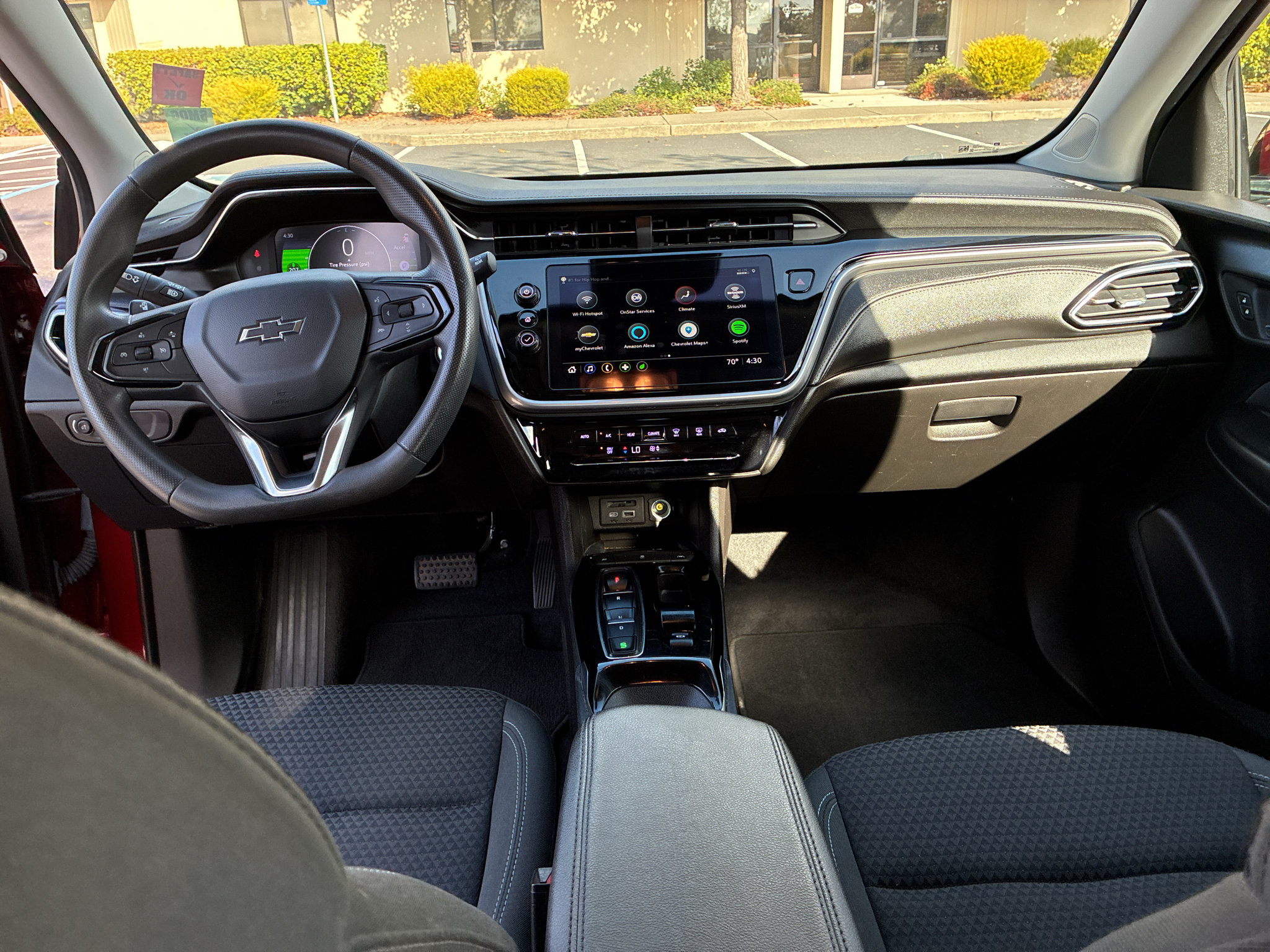 Used 2022 Chevrolet Bolt EUV LT FWD image 37