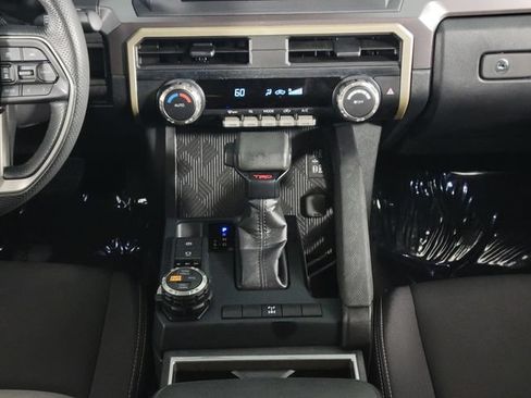 Used 2026 Toyota Tacoma TRD Off-Road AWD/4WD image 24