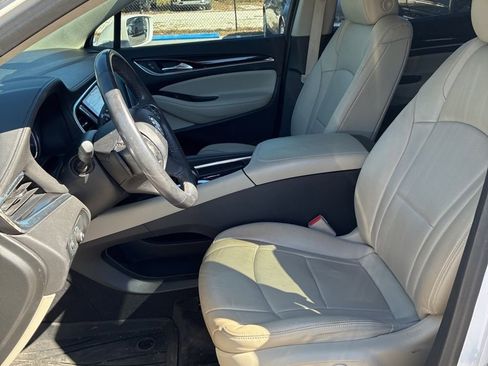 Used 2020 Buick Enclave Essence w/ Sound and Sites Package image 8