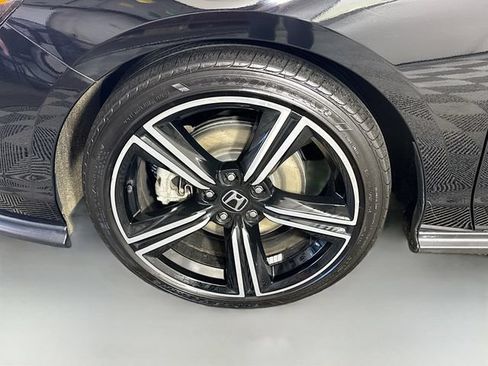 Used 2024 Honda Accord Sport image 4