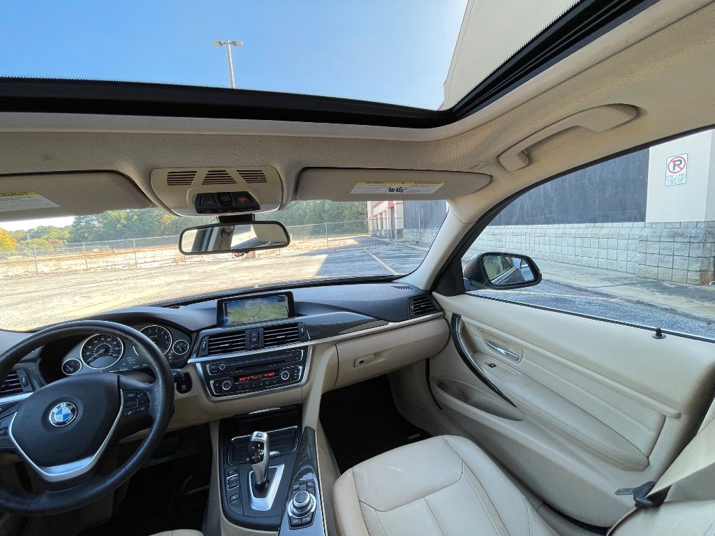 Used 2012 BMW 328i Sedan RWD image 29