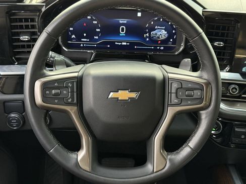 Used 2022 Chevrolet Silverado 1500 High Country RWD image 14