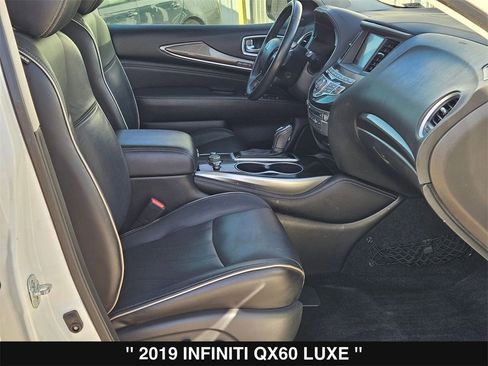 Used 2019 INFINITI QX60 Luxe w/ Essential Package image 30