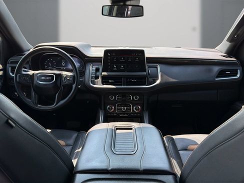 Certified 2024 GMC Yukon AT4 w/ Technology Package AWD/4WD image 17
