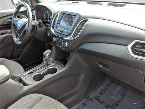 Used 2024 Chevrolet Equinox LT image 21