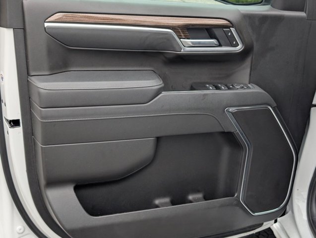 Used 2026 Chevrolet Silverado 1500 RST w/ RST Select Package RWD image 18