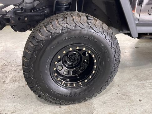 Used 2002 Jeep Wrangler Sport image 14