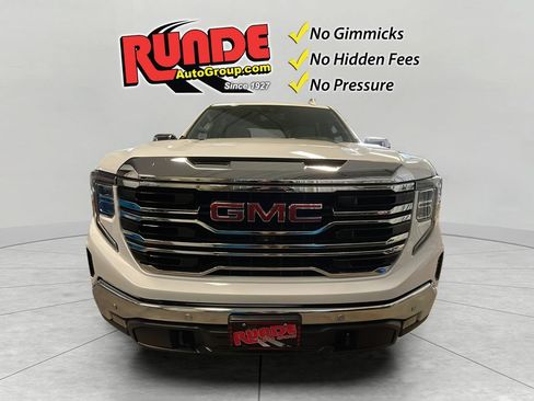 Used 2023 GMC Sierra 1500 SLT w/ SLT Premium Plus Package AWD/4WD image 9