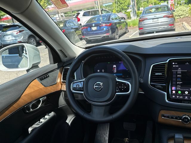 Certified 2024 Volvo XC90 B5 Plus AWD/4WD image 21