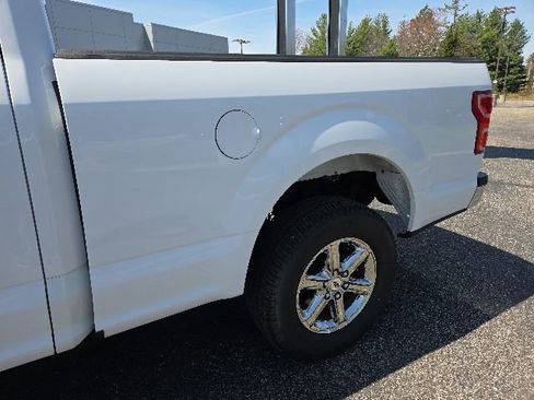 Used 2019 Ford F150 XLT w/ Heavy-Duty Payload Package AWD/4WD image 34