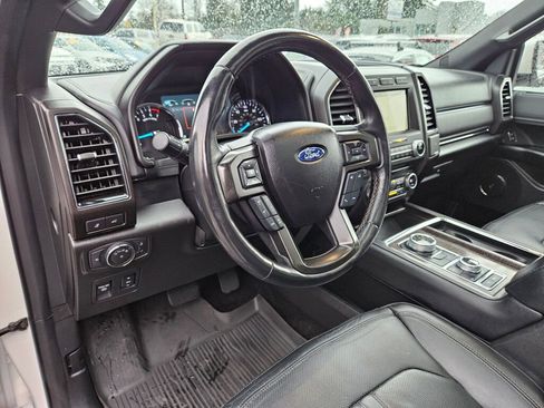 Used 2018 Ford Expedition Limited w/ Equipment Group 301A image 20