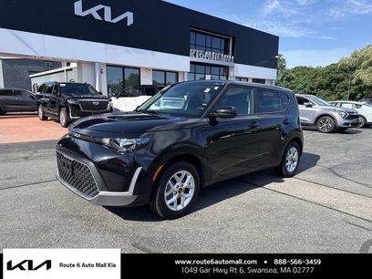 Used 2024 Kia Soul LX w/ Option Group 015