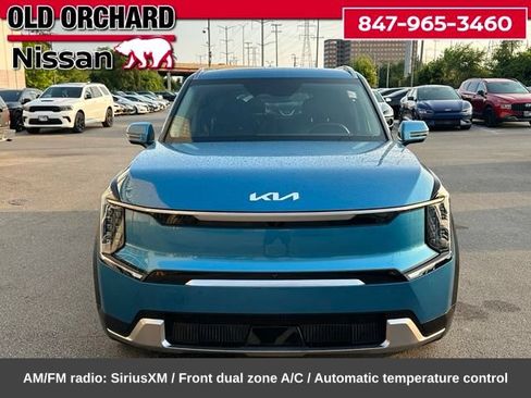 Used 2024 Kia EV9 Land AWD/4WD image 2