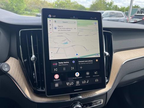 New 2026 Volvo XC60 T8 Plus w/ Protection Package Premier image 30