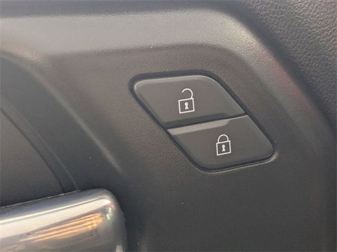 Used 2021 Chevrolet Silverado 1500 Custom Trail Boss image 11