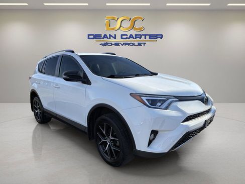 Used 2018 Toyota RAV4 SE w/ Power Extra Value Package AWD/4WD image 8
