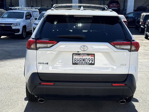 Used 2019 Toyota RAV4 XLE w/ All Weather Liner Package image 4
