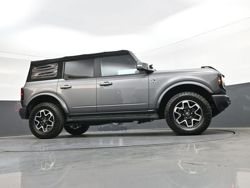 Used 2021 Ford Bronco Outer Banks AWD/4WD image 37