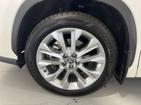 Used 2020 Toyota Highlander Limited AWD/4WD image 15