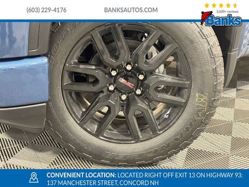 New 2025 GMC Sierra 1500 Elevation image 5