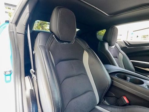 Used 2022 Chevrolet Camaro SS RWD image 82