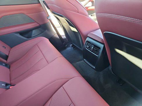 Certified 2025 BMW 430i Coupe w/ M Sport Package image 11