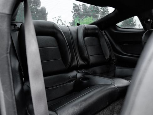Used 2015 Ford Mustang GT Premium RWD image 33