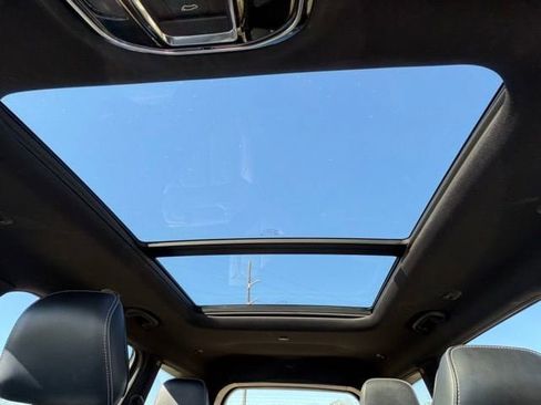 Used 2023 Jeep Grand Cherokee L Overland w/ Trailer Tow Group (B) image 24