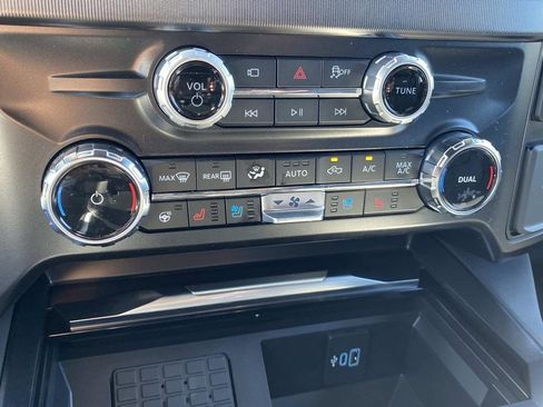 New 2026 Ford F350 Platinum AWD/4WD image 17