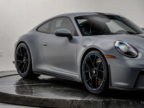 Used 2023 Porsche 911 GT3 RWD image 25