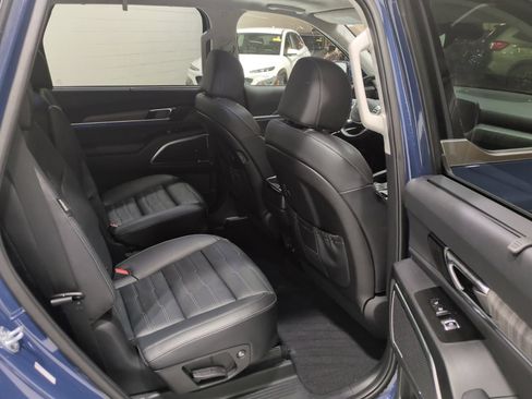 Certified 2024 Kia Telluride SX Prestige AWD/4WD image 11