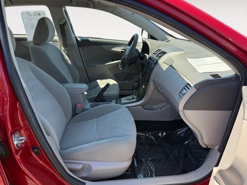 Used 2010 Toyota Corolla LE FWD image 19
