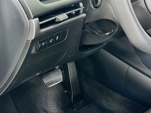 Certified 2025 Hyundai Tucson SEL image 10