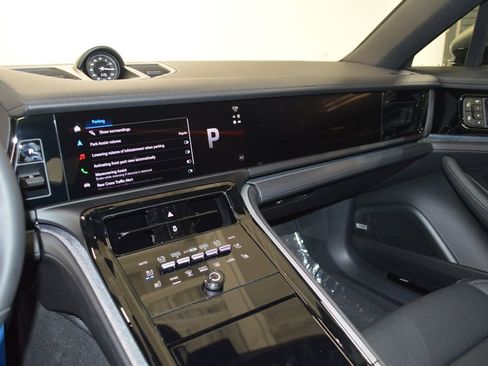 New 2026 Porsche Panamera image 25