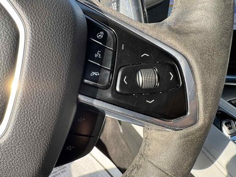 Used 2020 Chevrolet Corvette Stingray Preferred Conv w/ 2LT Preferred Equipment Group RWD image 26