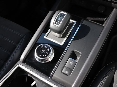 Used 2022 Mitsubishi Outlander SE AWD/4WD image 17